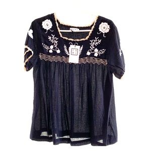 Women’s boho top